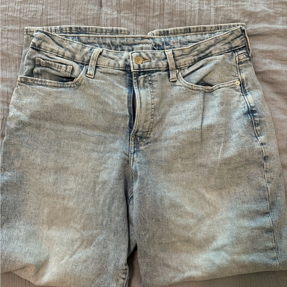 Light Wash Denim Jeans